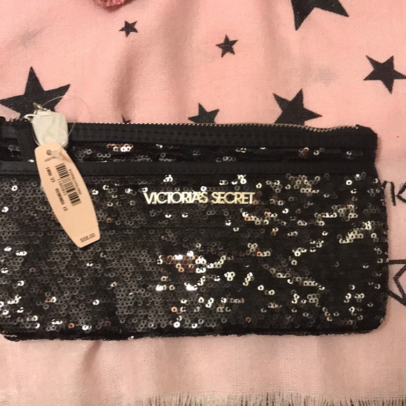 Victoria's Secret Handbags - NWT VS black sequin clutch with 2 pockets